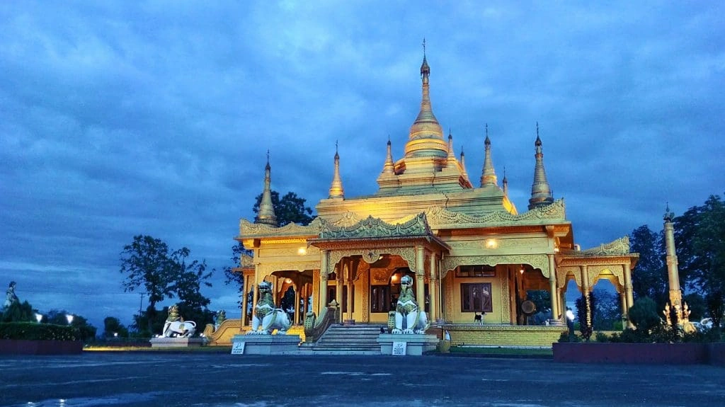 Visit Buddhist Monastery